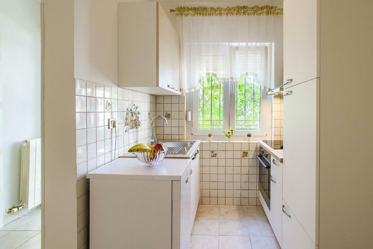 Paola Apartment Pula
